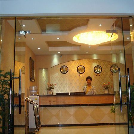 Jiuzhaigou Man Jiang Hong Hotel Цзючжайгоу Экстерьер фото